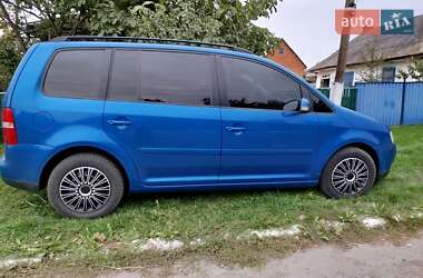Мінівен Volkswagen Touran 2006 в Гайсину