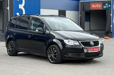Мінівен Volkswagen Touran 2009 в Рівному