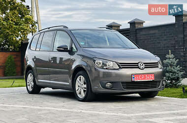 Минивэн Volkswagen Touran 2012 в Луцке