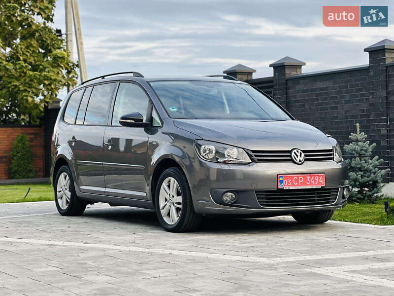 Volkswagen Touran 2012