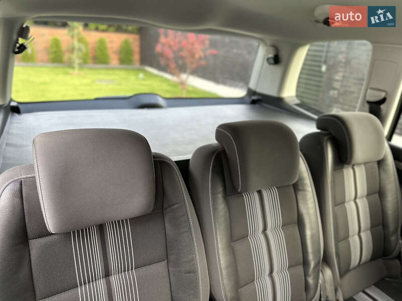 Мінівен Volkswagen Touran 2012 в Луцьку фото 62 Мінівен Volkswagen Touran 2012 в Луцьку
