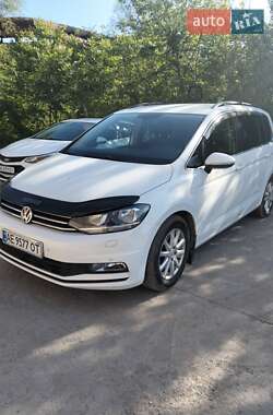 Микровэн Volkswagen Touran 2017 в Кривом Роге