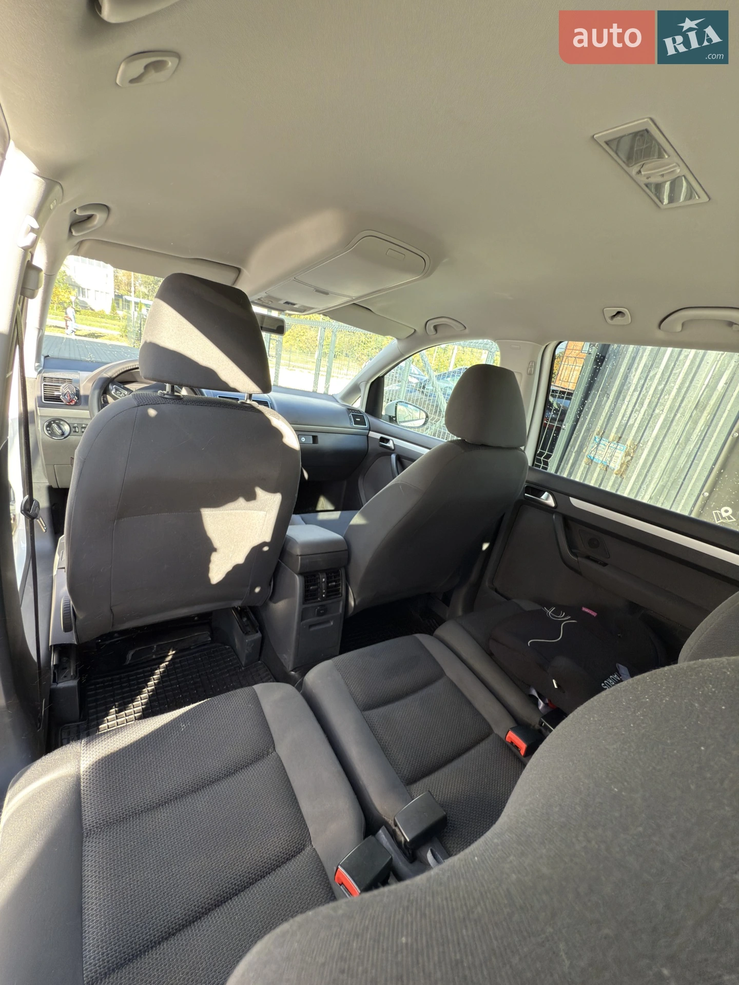 2012 Volkswagen Touran - мініатюра 2