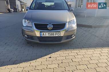 Минивэн Volkswagen Touran 2009 в Мукачево