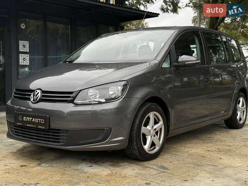 Volkswagen Touran 2015