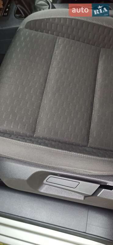 Минивэн Volkswagen Touran 2008 в Прилуках