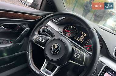 Мінівен Volkswagen Touran 2006 в 
