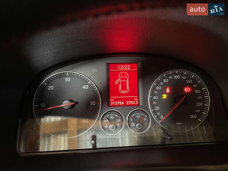 Volkswagen Touran 2005