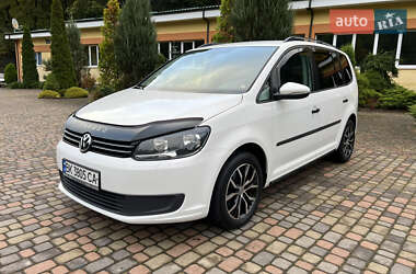 Минивэн Volkswagen Touran 2011 в Ровно