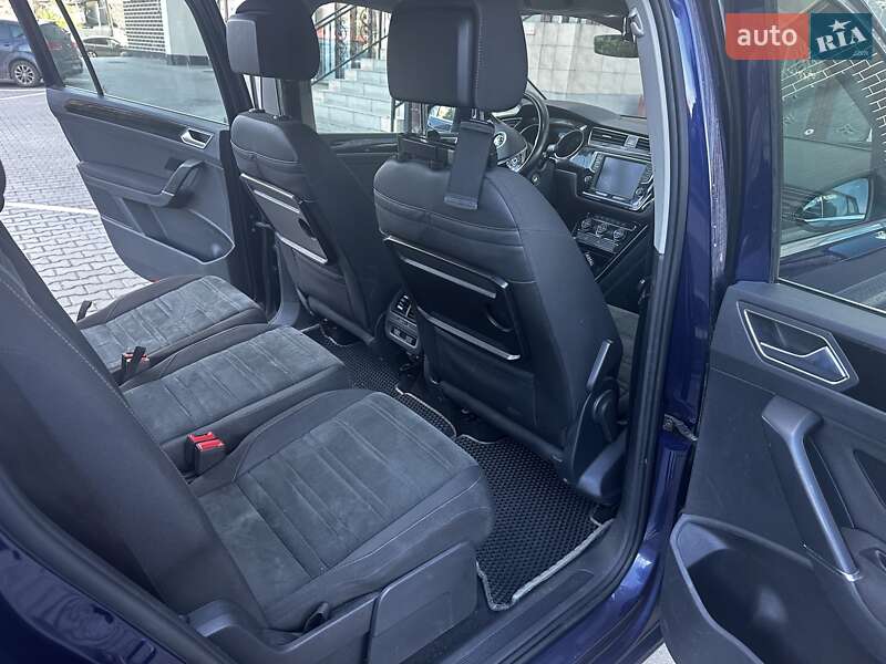 Мікровен Volkswagen Touran 2016 в Хмельницькому