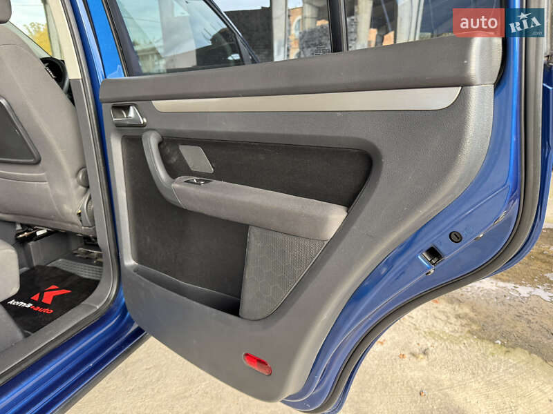 Мінівен Volkswagen Touran 2007 в Вінниці фото 36 Мінівен Volkswagen Touran 2007 в Вінниці