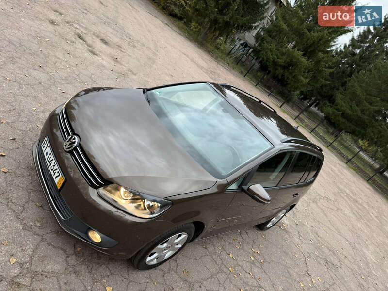 Минивэн Volkswagen Touran 2012 в Бердичеве