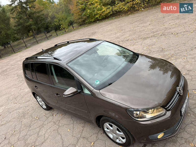 Минивэн Volkswagen Touran 2012 в Бердичеве