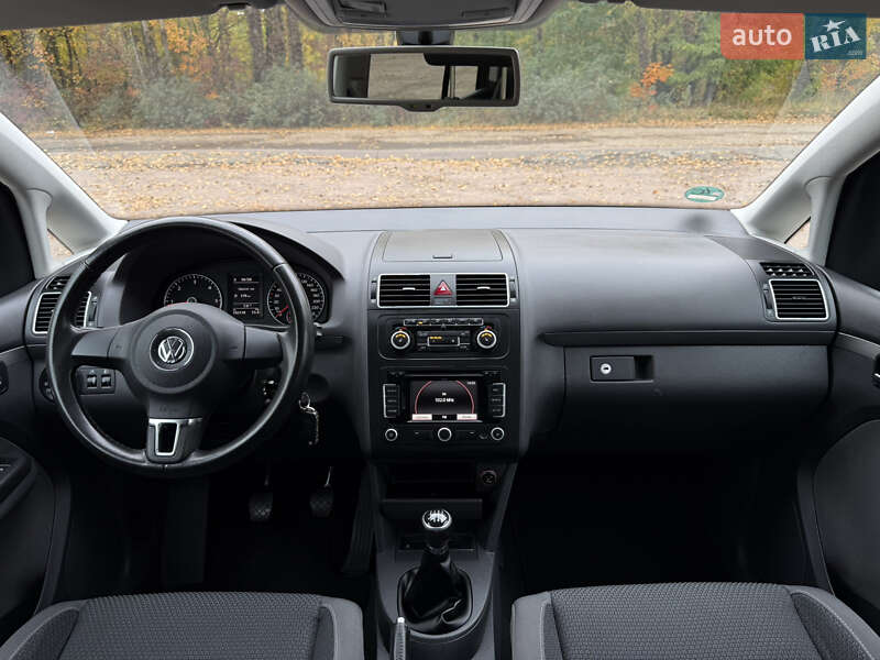 Минивэн Volkswagen Touran 2012 в Бердичеве