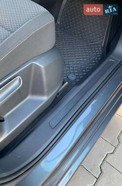 Микровэн Volkswagen Touran 2018 в 