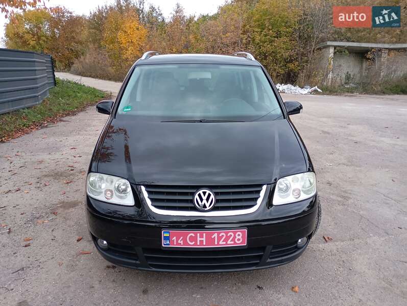 Мінівен Volkswagen Touran 2005 в Тернополі