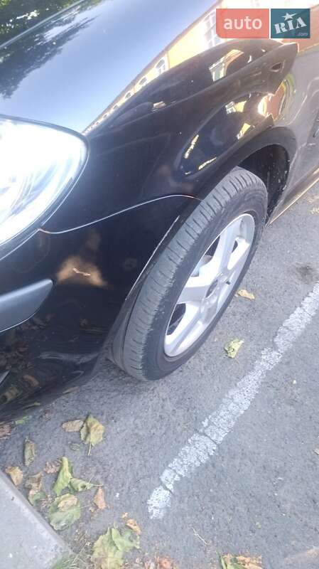 Минивэн Volkswagen Touran 2007 в Умани фото Минивэн Volkswagen Touran 2007 в Умани