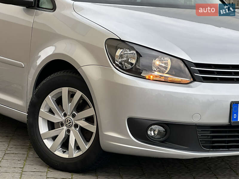 Минивэн Volkswagen Touran 2013 в Дрогобыче