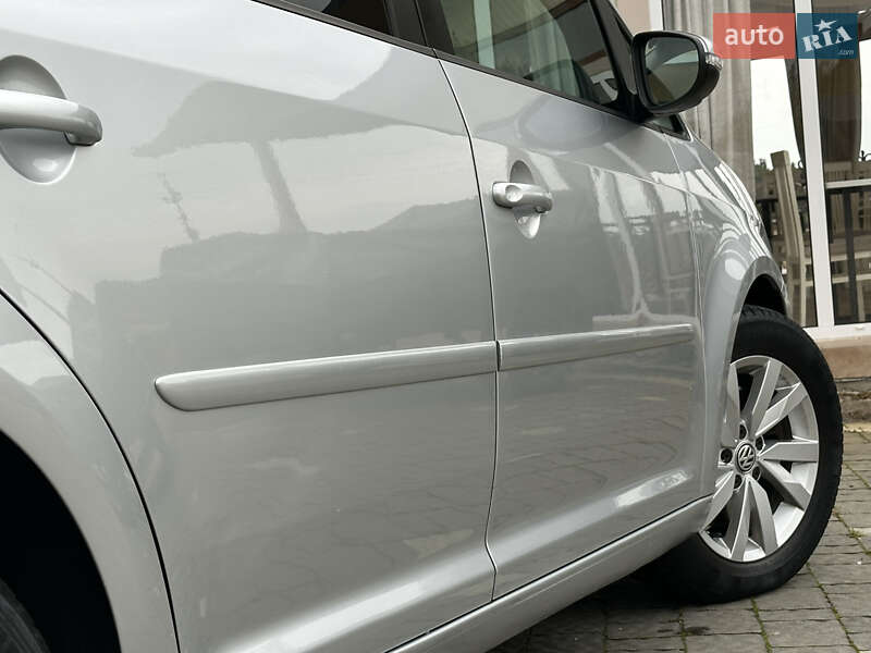 Минивэн Volkswagen Touran 2013 в Дрогобыче