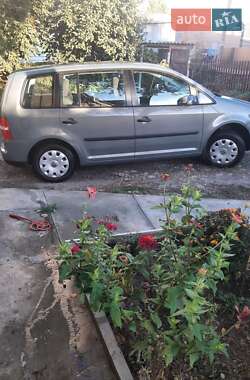 Минивэн Volkswagen Touran 2004 в Умани