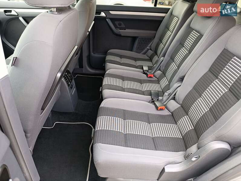 Минивэн Volkswagen Touran 2009 в Бердичеве