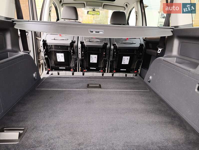 Минивэн Volkswagen Touran 2009 в Бердичеве