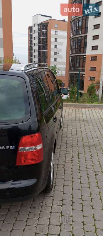 Мінівен Volkswagen Touran 2004 в Івано-Франківську фото 15 Мінівен Volkswagen Touran 2004 в Івано-Франківську