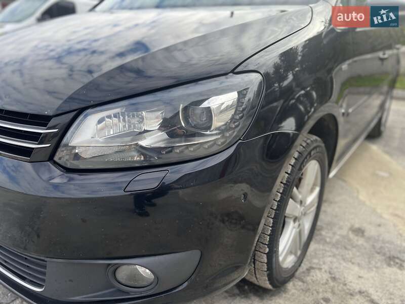 Volkswagen Touran 2012