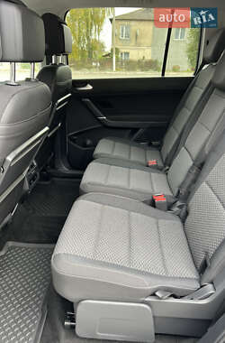 Микровэн Volkswagen Touran 2018 в 