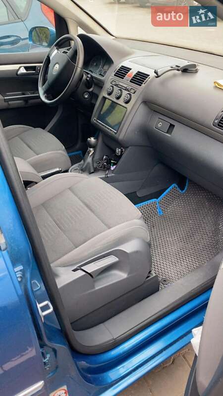 Минивэн Volkswagen Touran 2007 в Тернополе