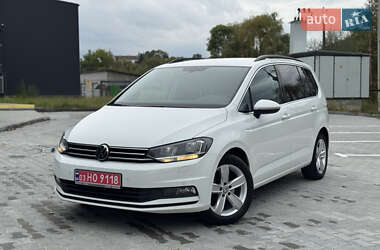 Микровэн Volkswagen Touran 2021 в Тернополе