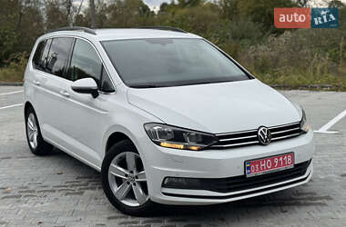 Микровэн Volkswagen Touran 2021 в 