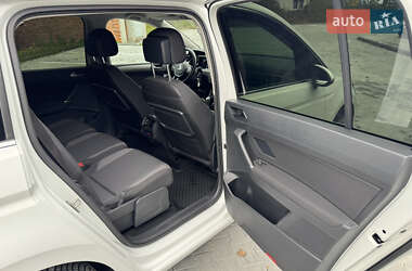 Микровэн Volkswagen Touran 2021 в 
