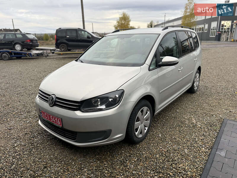 Volkswagen Touran 2012