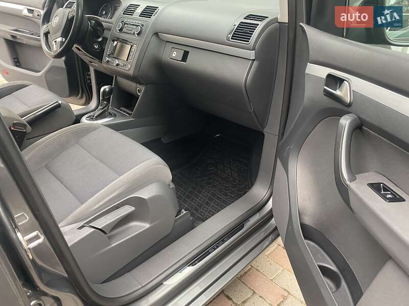 Минивэн Volkswagen Touran 2011 в Черновцах фото 25 Минивэн Volkswagen Touran 2011 в Черновцах