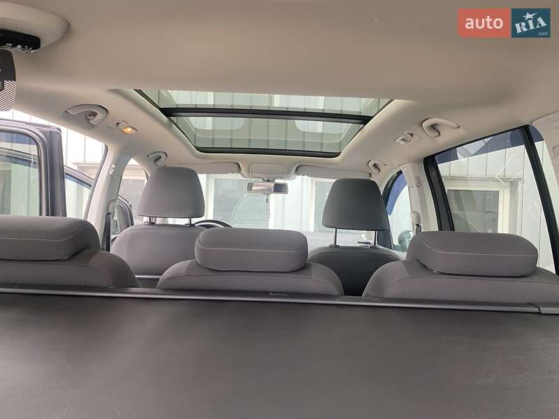 Минивэн Volkswagen Touran 2011 в Черновцах фото 30 Минивэн Volkswagen Touran 2011 в Черновцах