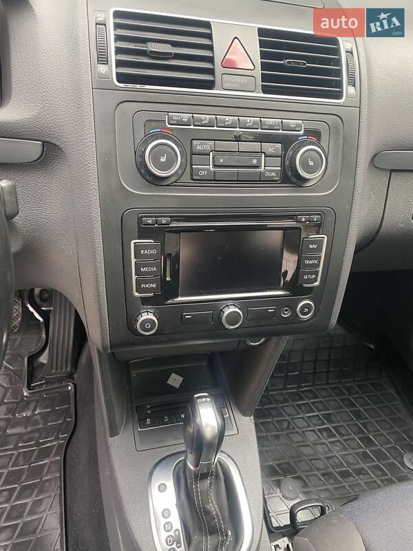 Минивэн Volkswagen Touran 2011 в Черновцах фото 42 Минивэн Volkswagen Touran 2011 в Черновцах