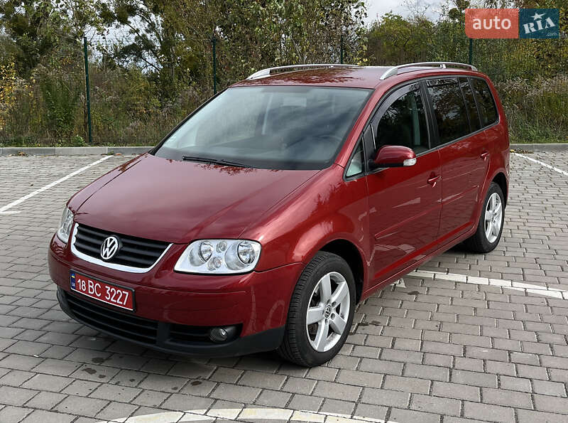 Минивэн Volkswagen Touran 2005 в Луцке фото 4 Минивэн Volkswagen Touran 2005 в Луцке