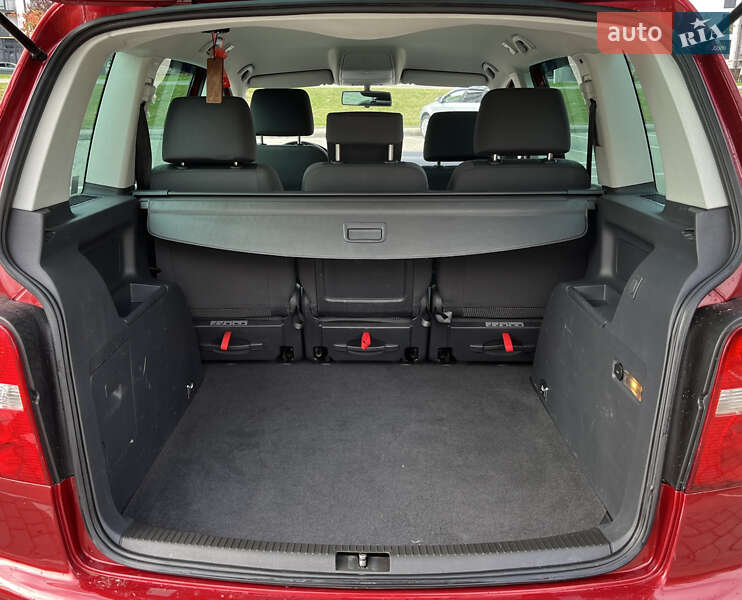Минивэн Volkswagen Touran 2005 в Луцке фото 12 Минивэн Volkswagen Touran 2005 в Луцке