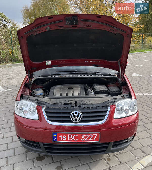 Минивэн Volkswagen Touran 2005 в Луцке фото 13 Минивэн Volkswagen Touran 2005 в Луцке