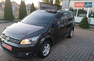 Минивэн Volkswagen Touran 2015 в Сарнах