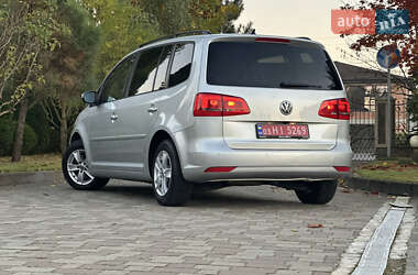 Минивэн Volkswagen Touran 2013 в 