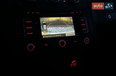 Минивэн Volkswagen Touran 2013 в 