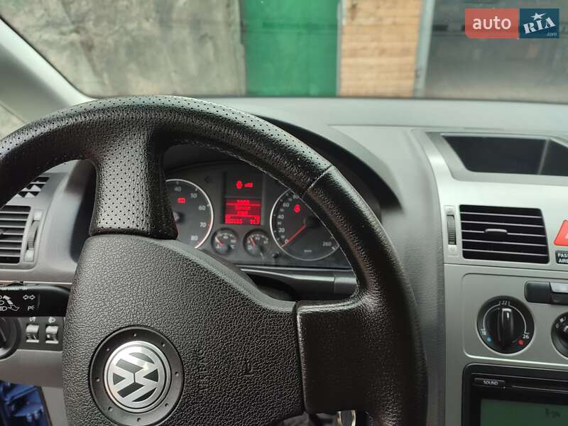 Минивэн Volkswagen Touran 2010 в Житомире фото 27 Минивэн Volkswagen Touran 2010 в Житомире