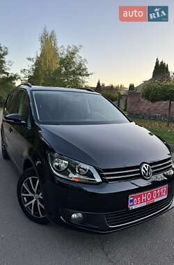 Минивэн Volkswagen Touran 2012 в 