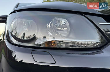 Минивэн Volkswagen Touran 2012 в 