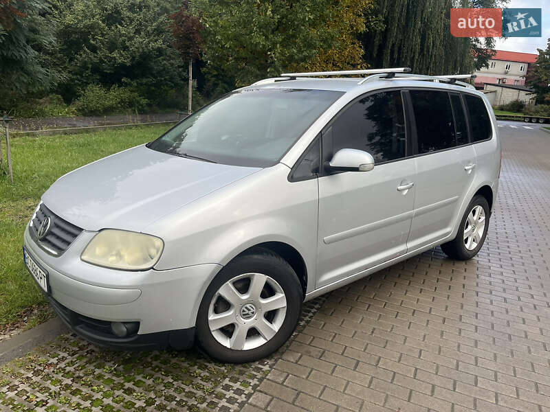 Минивэн Volkswagen Touran 2003 в Львове