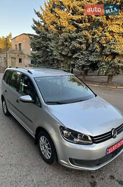 Минивэн Volkswagen Touran 2011 в 