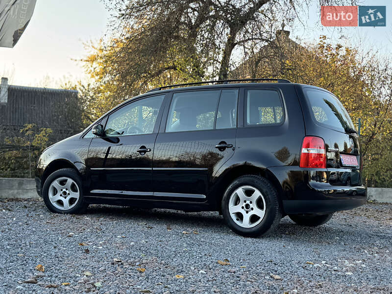 Мінівен Volkswagen Touran 2006 в Дрогобичі