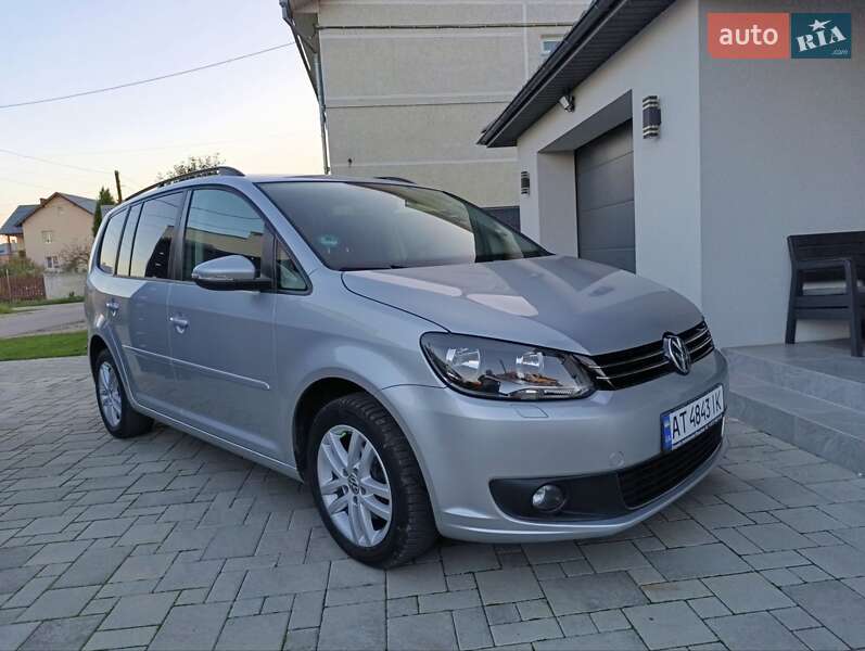 Минивэн Volkswagen Touran 2011 в Ивано-Франковске фото Минивэн Volkswagen Touran 2011 в Ивано-Франковске